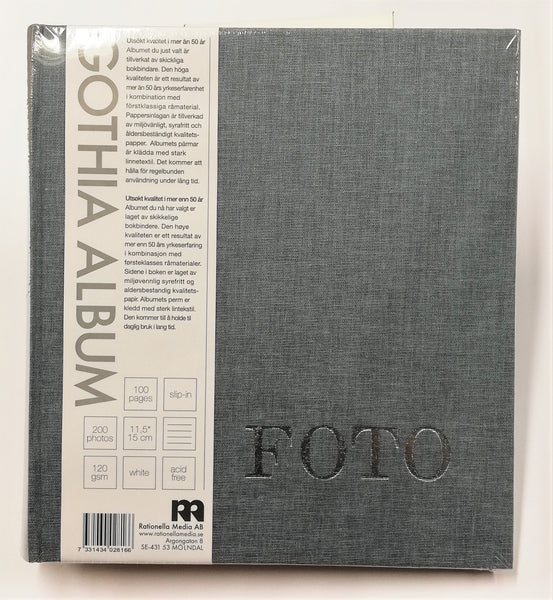 200 valokuvan albumi